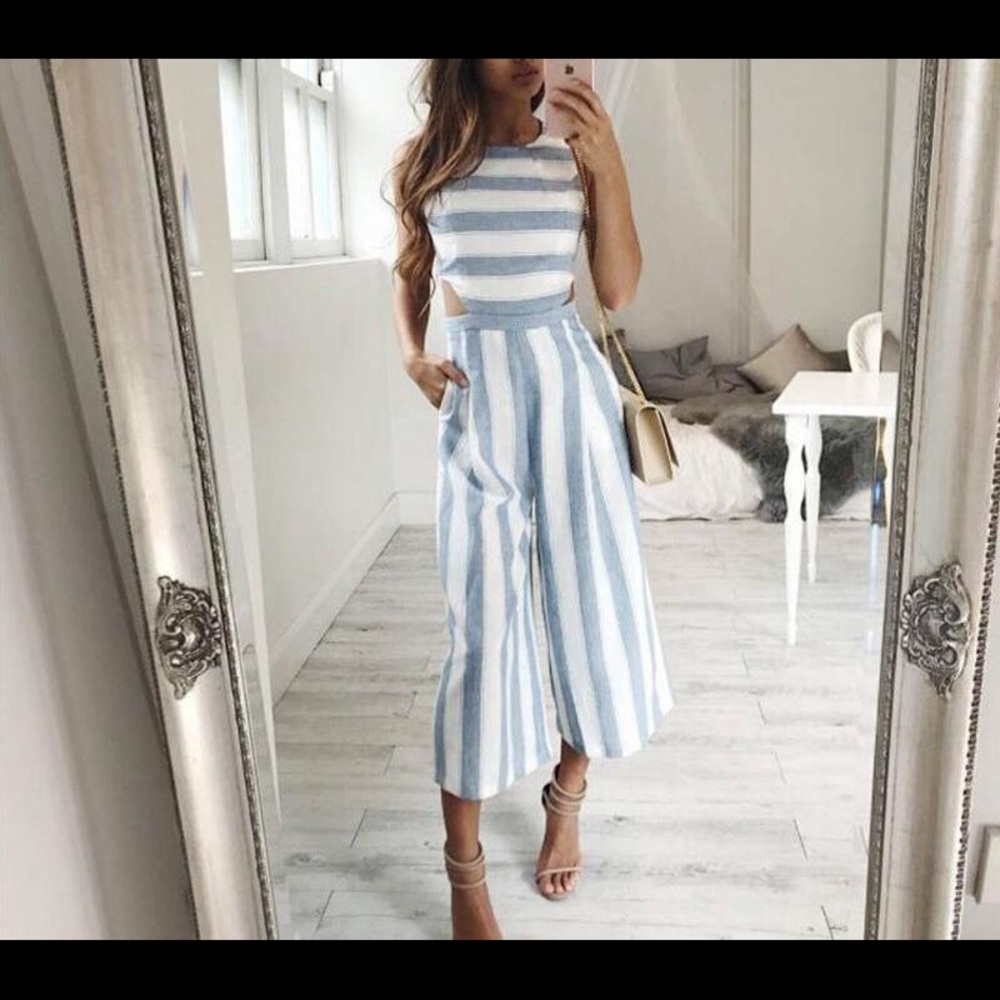 Showpo linen baby blue striped jumpsuit size UK 10